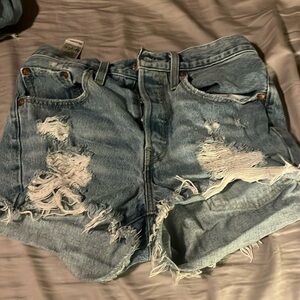 Levi Jean Shorts